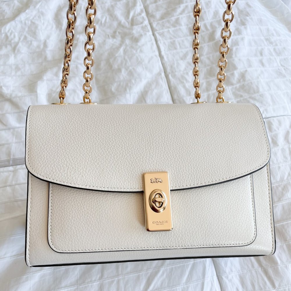 Coach Lane shoulder bag in Chalk/penny